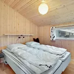 Semesterbostad Ewa - 75m From The Sea By Interhome