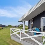 Ewa - 75m From The Sea By Interhome Semesterbostad