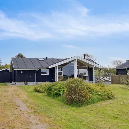 Semesterbostad Ewa - 75m From The Sea By Interhome