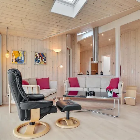 Ewa - 75m From The Sea By Interhome Feriehus *
