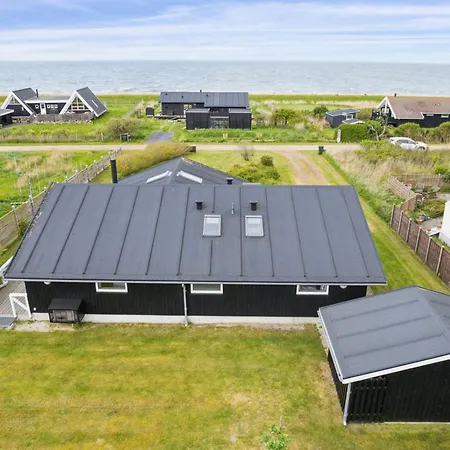 Holiday home Ewa - 75m From The Sea By Interhome *